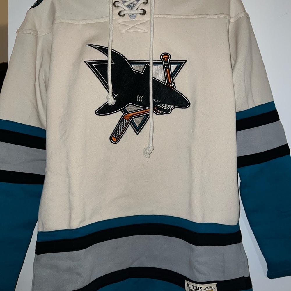 Vintage hockey San Jose Sharks sweater
